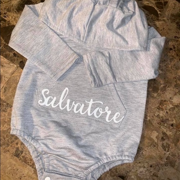 Personalized bunny baby bodysuit - Picture 2 of 3